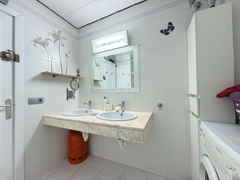 Foto 82a8ea82-b485-46d9-8735-06cc3f5f0ba5. Apartament a Centre Roses