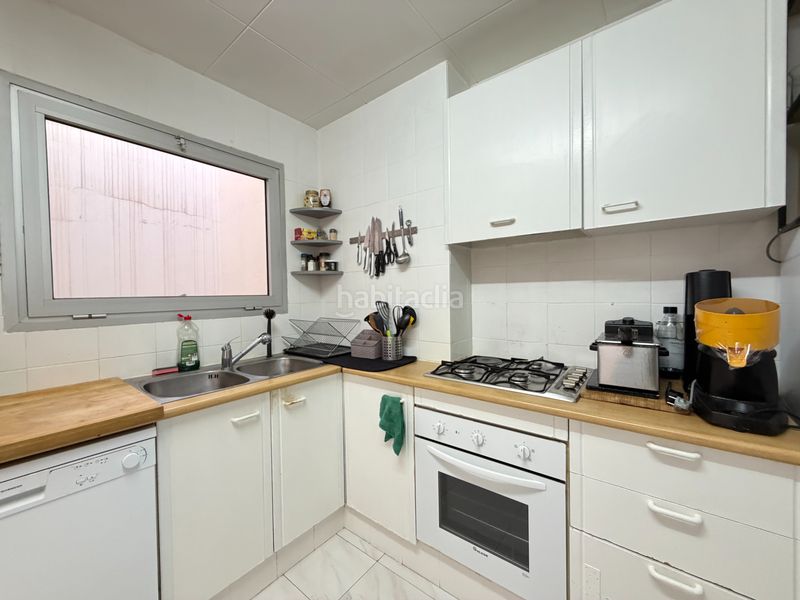 Foto 9923c494-c90e-4601-ba89-9c87a1fd097d. Apartament a Centre Roses