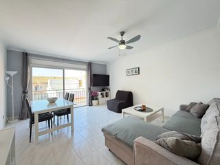 Piccolo appartamento  Carrer del cap norfeu. Amplio apartamento en pleno centro de roses