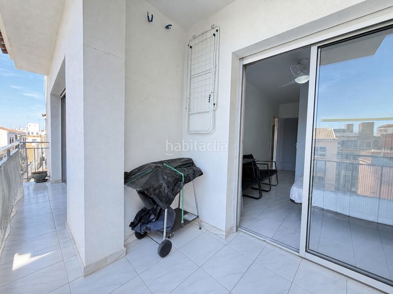 Foto f014e22f-d4c9-48fa-94e6-67b12a126e91. Apartament a Centre Roses