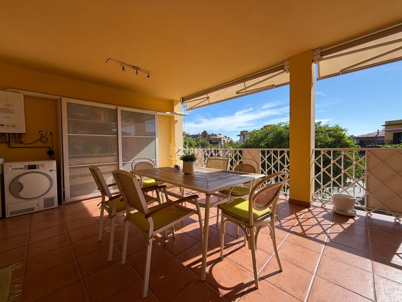 Foto 41af0583-6ffb-4bae-a145-e90a28780305. Apartament amb calefacció a Centre Roses