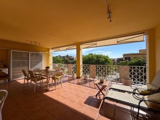 Apartament  Carrer de benet falp i matas. Apartamento renovado con espectacular terraza en el centro de ro