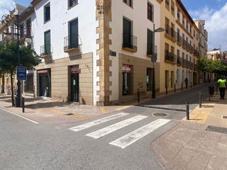 Business premise in San Mateo