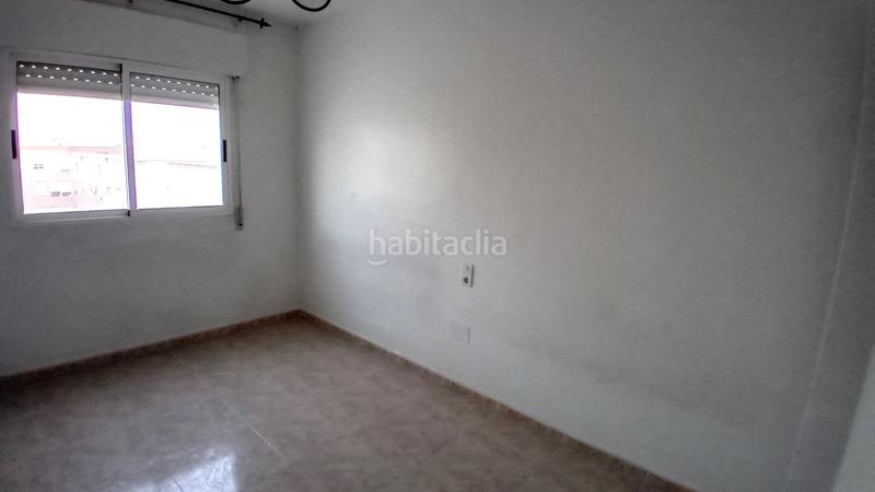 Foto ba613765-052c-4b71-ab24-3cff1435a23d. Etagenwohnung in Los Ángeles - Apolonia Lorca