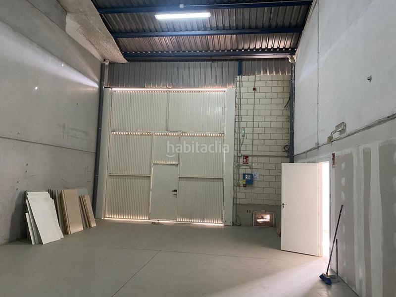 Foto 4248d5fa-a4e8-48f9-9239-3b22cbe1f1f9. Rent industrial building in Torrecilla Lorca