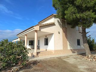 Casa a Campillo. Casa a la venta en zona de campillo