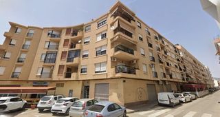 Appartement à Casco Antiguo. Oportunidad piso en aguilas