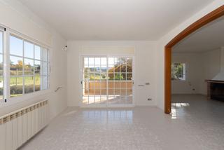 Maison à Llinars del Vallès. Casa en venta en can boatell, 4 dormitorios.
