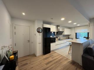 Appartement dans Lledoner. Piso en venta en lhostal  lledoner, 3 dormitorios.