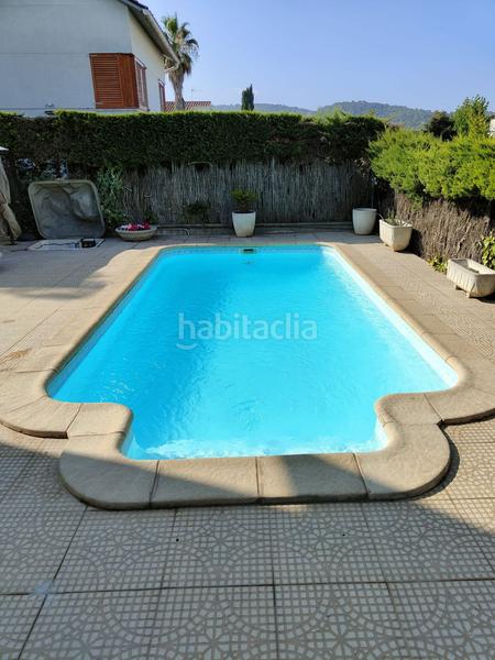 Foto 6b678747-b445-4684-8825-e80d1afb4726. Casa  en venta en llinars del valles, 5 dormitorios. en Llinars del Vallès