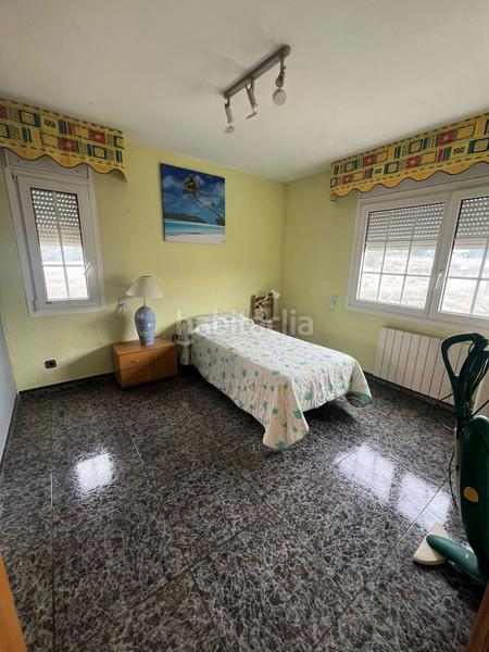 Foto b6eab16a-8cbe-4663-8ddb-3593b15c8367. Casa  en venta en llinars del valles, 5 dormitorios. en Llinars del Vallès