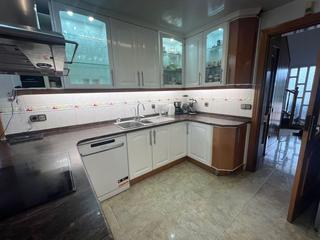 Maison dans Llinars del Valls. Casa en venta en llinars del valles, 5 dormitorios.