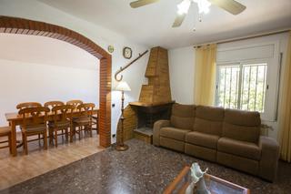 Casa a Creixell. Casa en venta en la coma, 3 dormitorios.