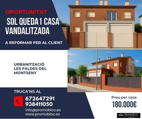 Semi detached house in Cànoves i Samalús. Adosado en venta en urbanización mirador del montseny.