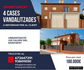 Casa a schiera in Cànoves i Samalús. Adosado en venta en urbanización mirador del montseny.
