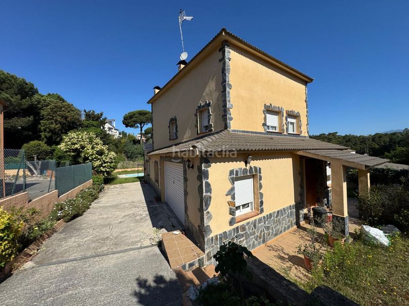 Foto f8204b05-983a-40e3-8bc7-a1a461103417. Chalet avec chauffage parking piscine dans Can Massuet del Far Dosrius