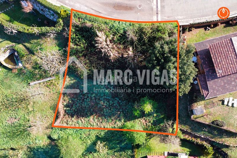 Foto 2075b88e-a923-4b1a-972e-f9ef7dd35bf5. Terreno residencial en carrer de l'aulet 4 solar en venda amb vistes al montseny en Viladrau