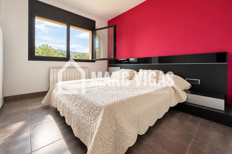 Foto c47b1dd8-7850-4750-84fb-f8f0771542e4. Casa amb calefacció aparcament a Arbúcies