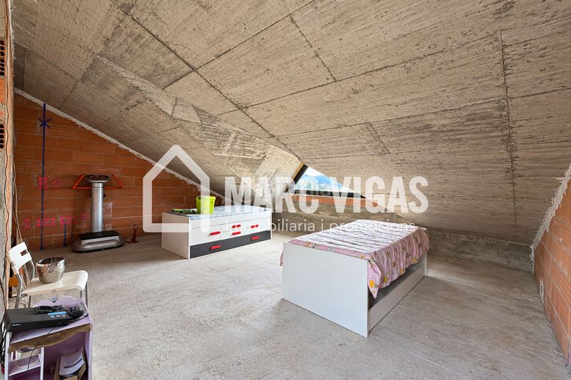 Foto eaee4938-109c-4c4b-be99-ba7fa17585a6. Casa amb calefacció aparcament a Arbúcies