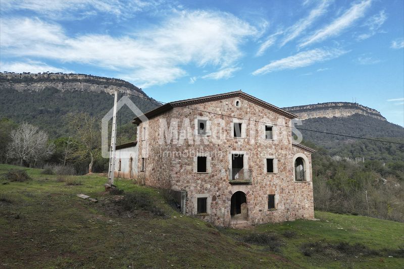 Foto 54245697-3aeb-48e4-8163-12481a2846c5. Masía espectacular masia del segle xvii rehabilitada en Sant Martí de Centelles