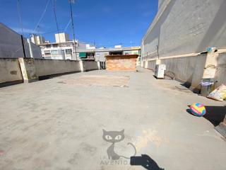 Edifici a Benetússer. Edificio mixto en benetusser, bajo comercial y viviendas!!
