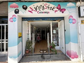 Alquiler Local Comercial en Catarroja. Traspaso de tienda de ropa y complementos infantiles en catarroj