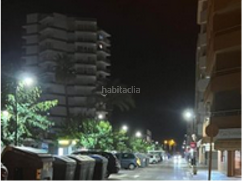 Foto baf4f604-8cd8-4064-a4b5-82158a8bfcc1. Autoparkplatz in El Perelló Sueca