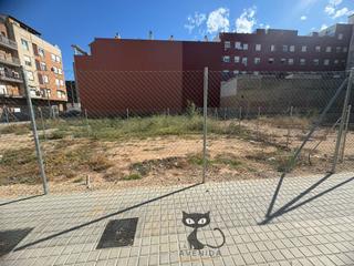 Terreny residencial  Calle josé codoñer. Especial para inversores, terreno en excelente zona