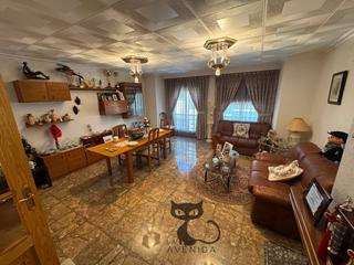 Casa adossada a Massanassa. ?? lujo y espacio en massanassa – una casa única para quienes no