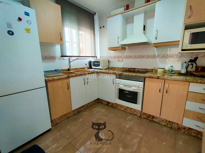 Foto 6b139a91-bad1-451e-8d25-2facdf28b503. Casa adossada amb aparcament a Sants Patrons Alzira