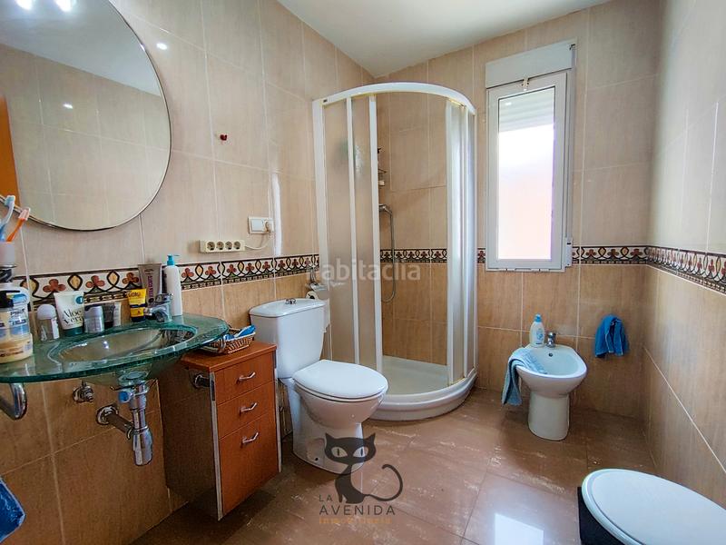 Foto e1aa1b51-478f-4377-ba3f-3c26f2442f40. Casa adossada amb aparcament a Sants Patrons Alzira
