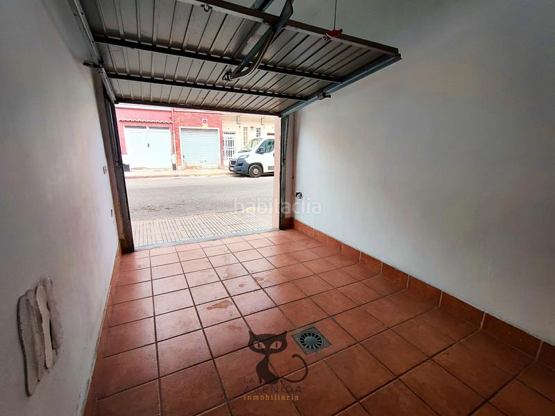 Foto ef341ed9-bffd-4892-b416-3048009317a1. Casa adossada amb aparcament a Sants Patrons Alzira