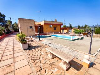 Xalet a Catadau. Chalet en catadau