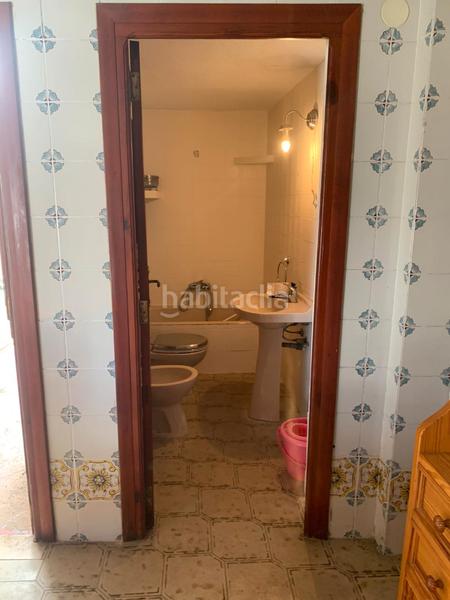 Foto 055c1039-8612-44ef-a136-3ec379cee1bd. Casa adossada amb aparcament a El Castellar i l'Oliverar Valencia