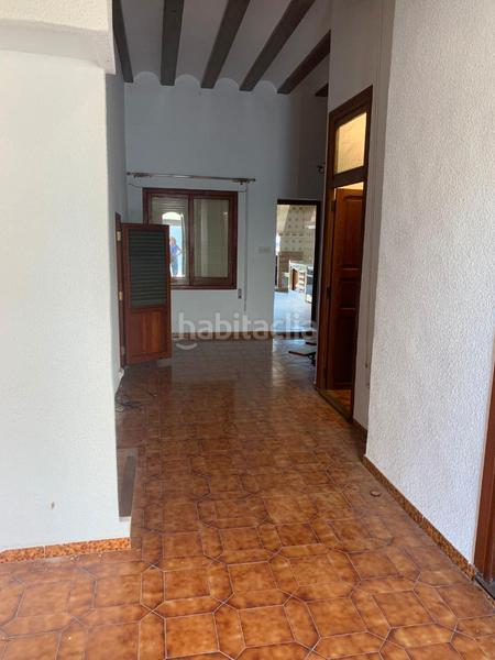 Foto 1cdbd663-7073-4469-9ecf-0ed71b73a400. Casa adossada amb aparcament a El Castellar i l'Oliverar Valencia