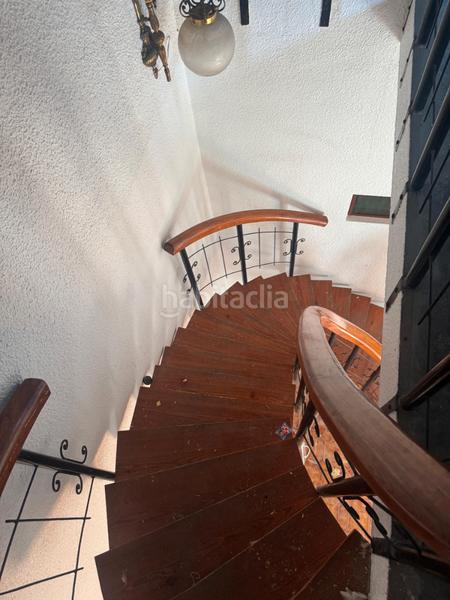 Foto 2832259d-0329-4346-a975-8d5927785336. Casa adossada amb aparcament a El Castellar i l'Oliverar Valencia