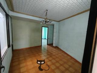 Pis  Carrer de maria auxiliadora