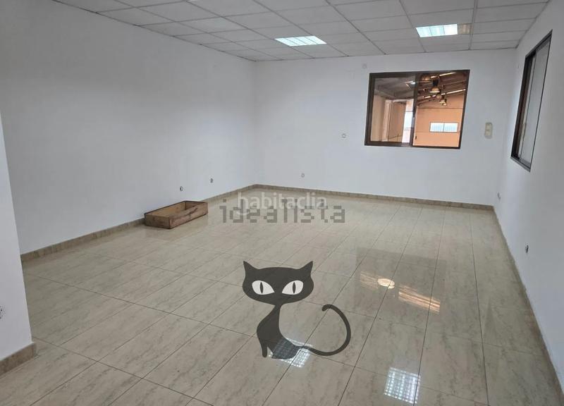 Foto 250a2872-942f-453c-b3d3-e78a34819064. Bâtiment à usage industriel dans camí vereda 6a dans Beniparrell