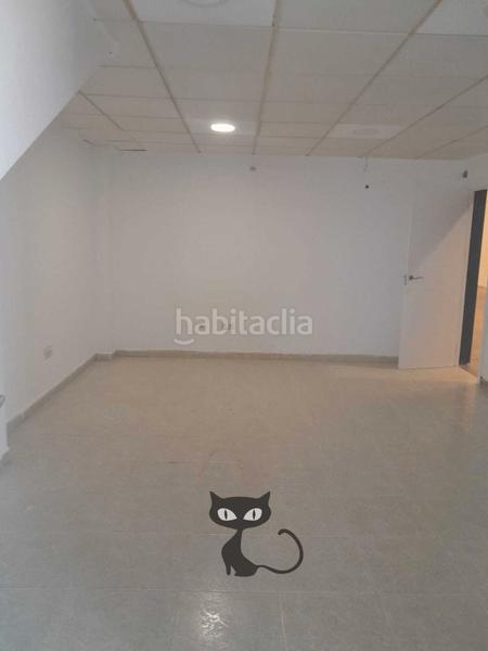 Foto 2c1a816f-fb18-4e81-9c94-21095726e089. Bâtiment à usage industriel dans camí vereda 6a dans Beniparrell