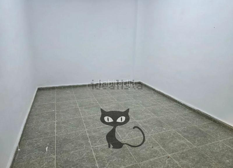 Foto 35eaf4b2-0e23-4382-872b-70d7a01573a6. Bâtiment à usage industriel dans camí vereda 6a dans Beniparrell