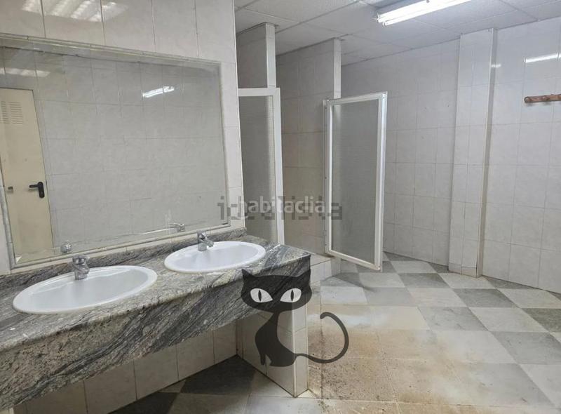 Foto a73abbca-7d8b-4095-836f-586b339b04a7. Bâtiment à usage industriel dans camí vereda 6a dans Beniparrell