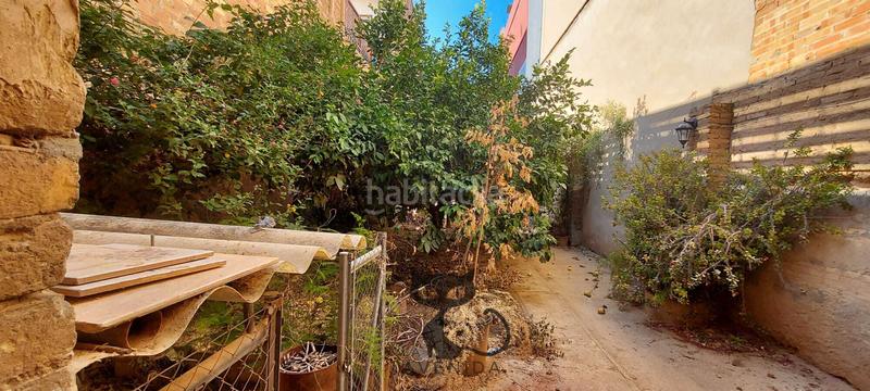 Foto db2b06c5-0516-4b13-ba5d-69496bb69df5. Casa ?? casa en parcela de 250 m² con dos viviendas independientes – en Benetússer