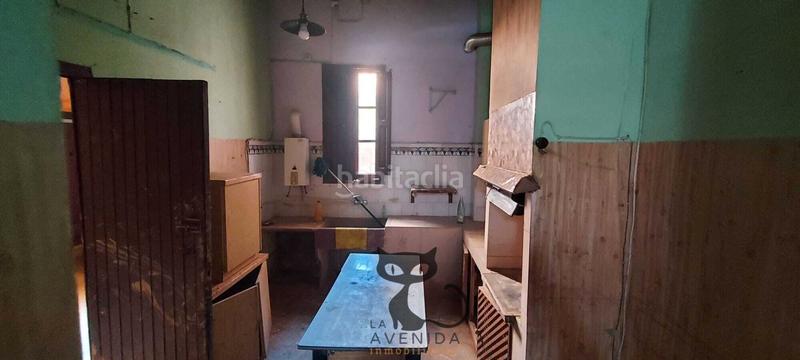 Foto e68e6b38-718a-443b-9e0d-f84b00c9e9e2. Casa ?? casa en parcela de 250 m² con dos viviendas independientes – en Benetússer