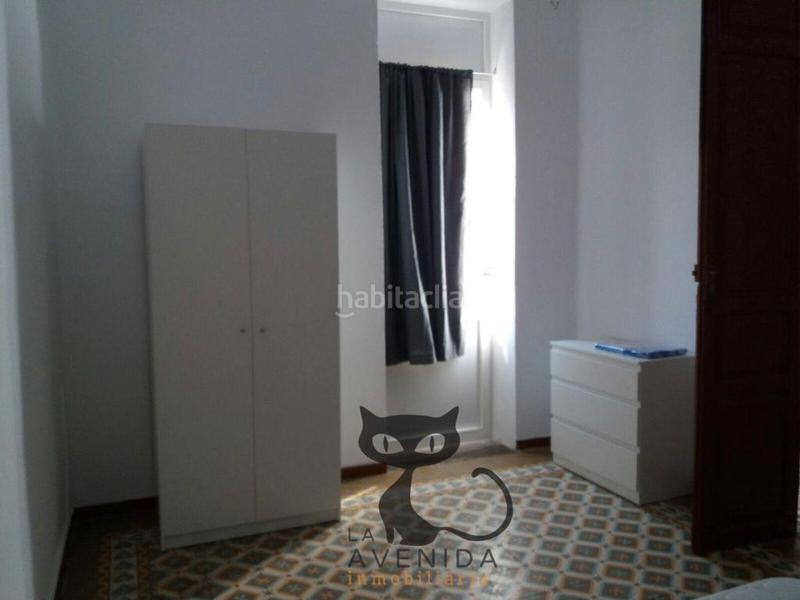 Foto f984d030-3836-4a9b-b21d-9b71ea405777. Casa ?? casa en parcela de 250 m² con dos viviendas independientes – en Benetússer