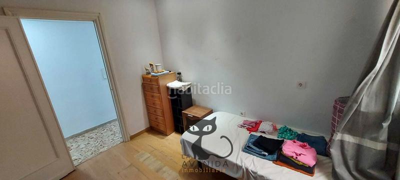 Foto 676b8745-d4e7-454c-a10d-1d2c43348f0c. Piso amplio piso reformado con terraza en zona universitaria – 170 m² en Catarroja
