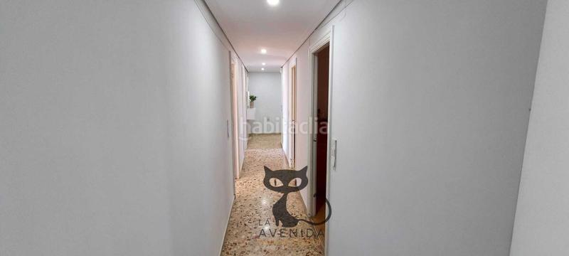 Foto 74881d84-4ef5-46f6-b019-7fe8a4e33dfb. Piso amplio piso reformado con terraza en zona universitaria – 170 m² en Catarroja