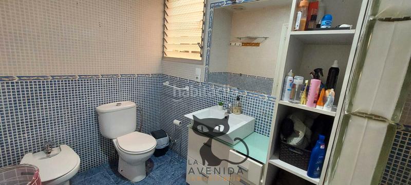 Foto 7e04d919-1718-4c14-8d02-4485b38d276f. Piso amplio piso reformado con terraza en zona universitaria – 170 m² en Catarroja