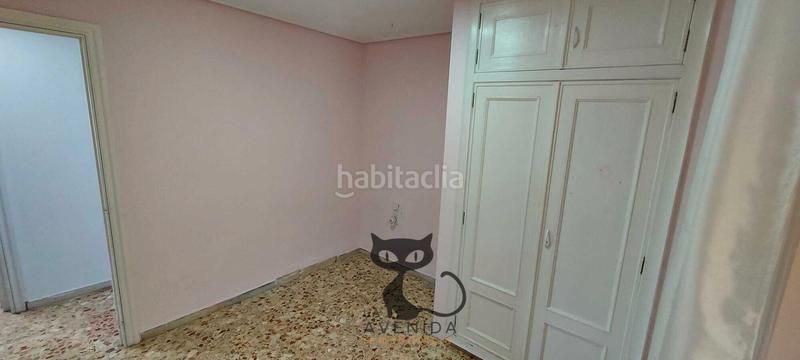 Foto 8da2c646-0659-49e4-958c-7fb4c9c8666e. Piso amplio piso reformado con terraza en zona universitaria – 170 m² en Catarroja