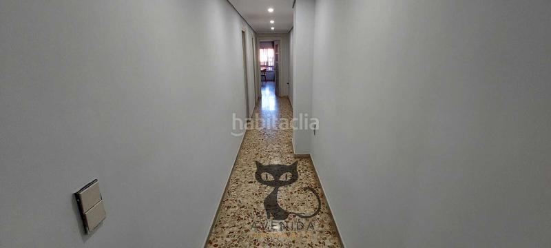 Foto bb5bbb00-c07f-4451-a753-0da33b3a6232. Piso amplio piso reformado con terraza en zona universitaria – 170 m² en Catarroja