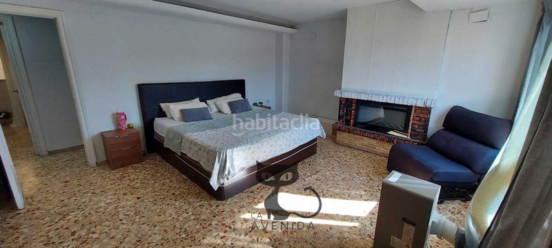 Foto ca7527e3-9206-4505-b08f-f395f3a0cd20. Piso amplio piso reformado con terraza en zona universitaria – 170 m² en Catarroja